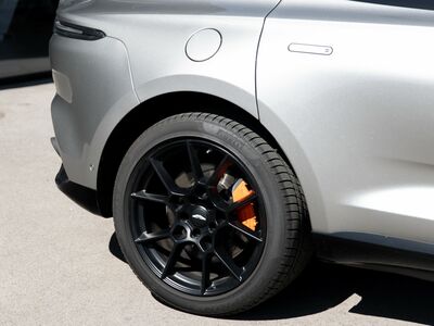 Aston Martin DBX Gebrauchtwagen Aston Martin DBX Gebrauchtwagen