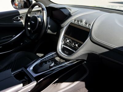 Aston Martin DBX Gebrauchtwagen Aston Martin DBX Gebrauchtwagen