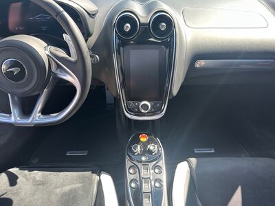 McLaren GTS Neuwagen McLaren GTS Neuwagen