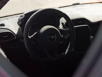 McLaren Artura Gebrauchtwagen