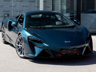 McLaren Artura Gebrauchtwagen
