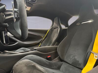 McLaren Artura Gebrauchtwagen