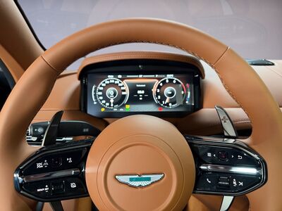 Aston Martin DB12 Vorführwagen