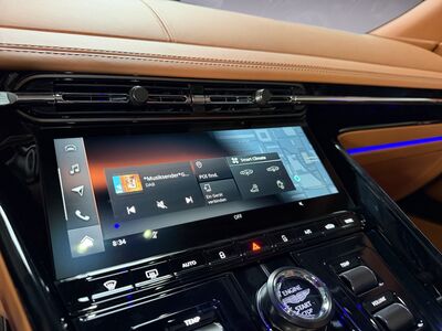 Aston Martin DB12 Vorführwagen