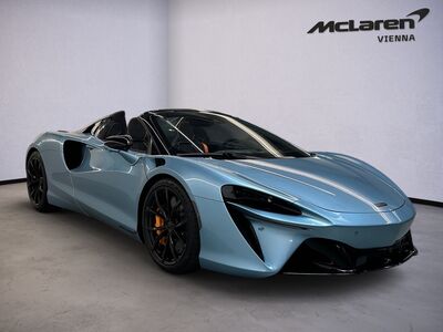 McLaren Artura Neuwagen