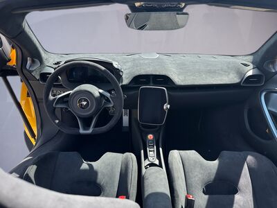 McLaren Artura Vorführwagen