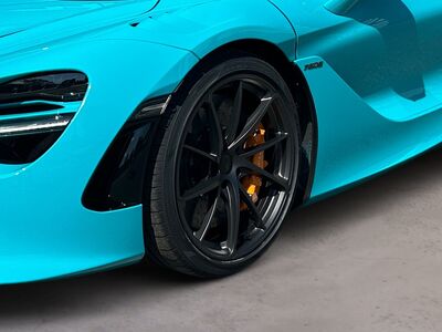 McLaren 750s Neuwagen