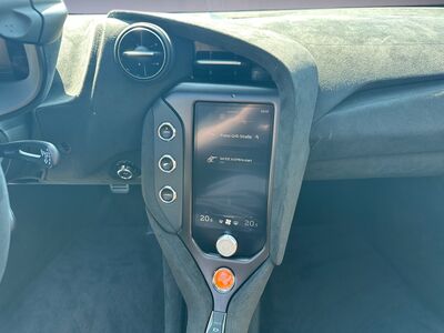McLaren 750s Neuwagen