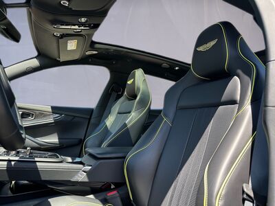 Aston Martin DBX Gebrauchtwagen Aston Martin DBX Gebrauchtwagen
