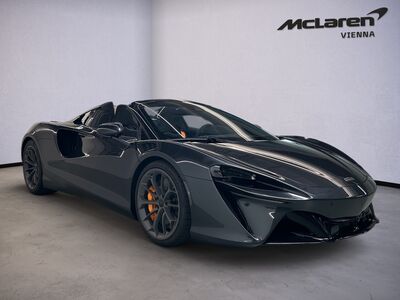 McLaren Artura Neuwagen McLaren Artura Neuwagen