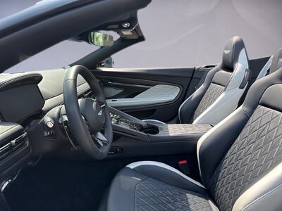 Aston Martin DB12 Gebrauchtwagen