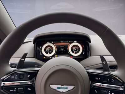 Aston Martin DB12 Neuwagen