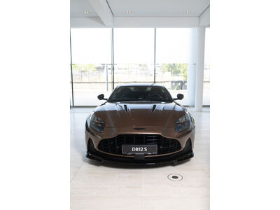 Aston Martin DB12 Neuwagen Aston Martin DB12 Neuwagen
