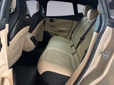Aston Martin DBX Gebrauchtwagen
