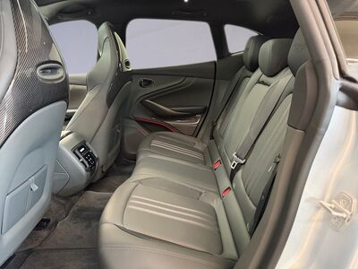 Aston Martin DBX Gebrauchtwagen Aston Martin DBX Gebrauchtwagen