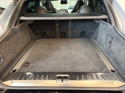 Aston Martin DBX Gebrauchtwagen Aston Martin DBX Gebrauchtwagen