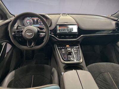 Aston Martin DBX Neuwagen
