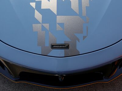 McLaren Artura Neuwagen