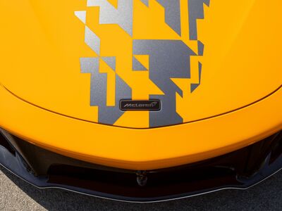 McLaren Artura Neuwagen