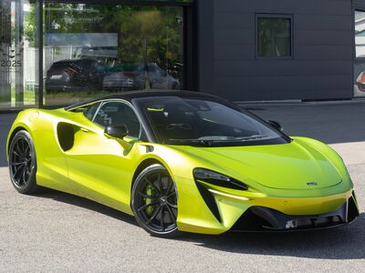 McLaren Artura Tageszulassung McLaren Artura Tageszulassung