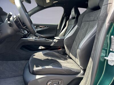 Aston Martin DBX Gebrauchtwagen Aston Martin DBX Gebrauchtwagen