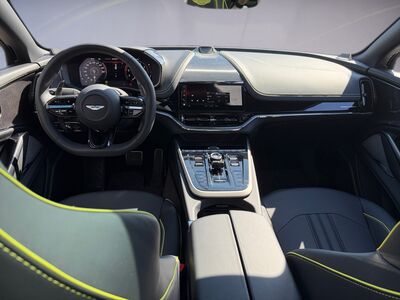 Aston Martin DBX Neuwagen Aston Martin DBX Neuwagen