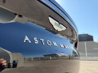 Aston Martin DBX Neuwagen Aston Martin DBX Neuwagen
