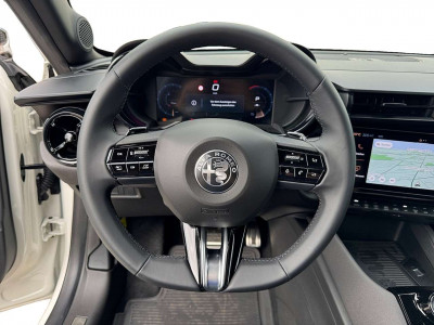 Alfa Romeo Junior Vorführwagen