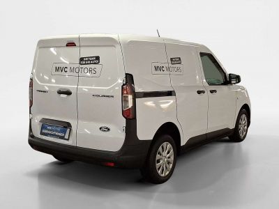 Ford Transit Courier Vorführwagen