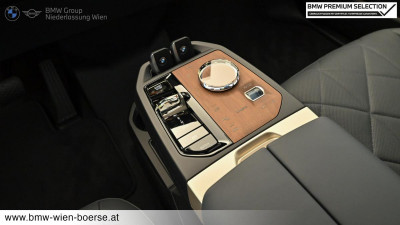 BMW iX Gebrauchtwagen