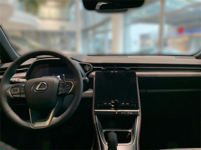 Lexus LBX Neuwagen Lexus LBX Neuwagen