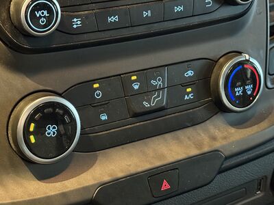 Ford Transit Custom Gebrauchtwagen Ford Transit Custom Gebrauchtwagen