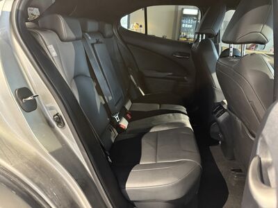 Lexus UX Gebrauchtwagen Lexus UX Gebrauchtwagen