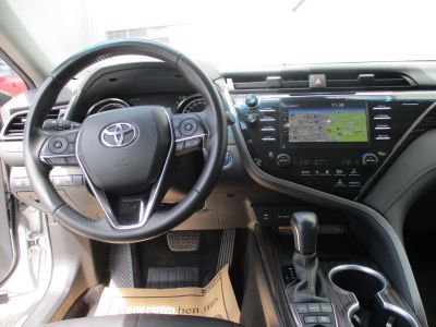 Toyota Camry Gebrauchtwagen