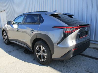 Toyota bZ4X Neuwagen