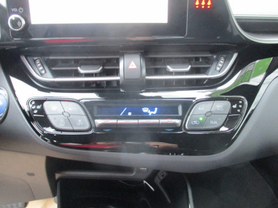 Toyota C-HR Gebrauchtwagen