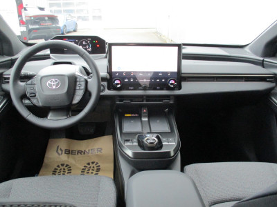 Toyota bZ4X Vorführwagen