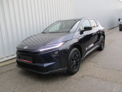 Toyota bZ4X Vorführwagen