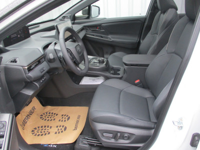 Toyota bZ4X Vorführwagen