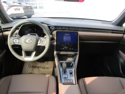 Lexus LBX Vorführwagen