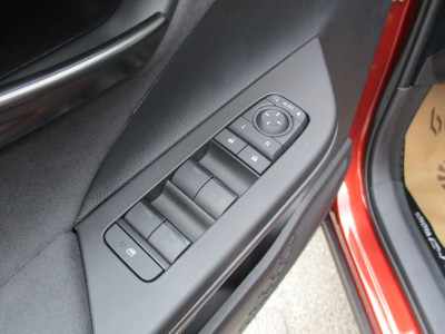 Toyota C-HR Gebrauchtwagen