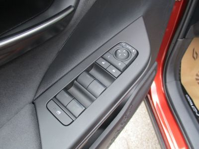 Toyota C-HR Gebrauchtwagen Toyota C-HR Gebrauchtwagen