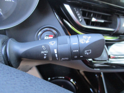 Toyota C-HR Gebrauchtwagen Toyota C-HR Gebrauchtwagen