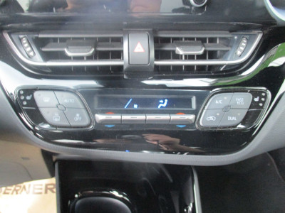 Toyota C-HR Gebrauchtwagen