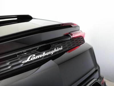 Lamborghini Urus Neuwagen