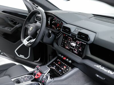 Lamborghini Urus Neuwagen