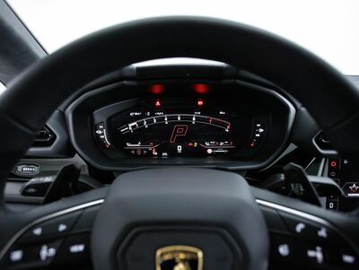 Lamborghini Urus Neuwagen