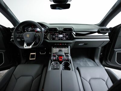 Lamborghini Urus Neuwagen