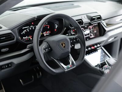 Lamborghini Urus Neuwagen