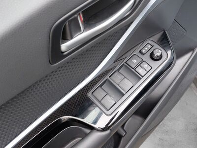 Toyota C-HR Gebrauchtwagen